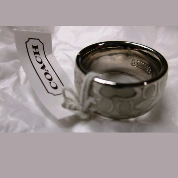 Coach ring - Picture 3 of 5